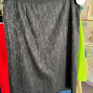 Dana Buchman Black Floral Jacquard Pencil Skirt